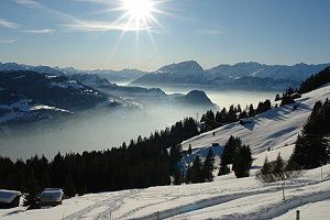Ein Skigebiet in der Schweiz